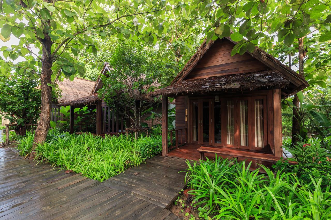 Azalea Village Chiang Dao Exterior photo